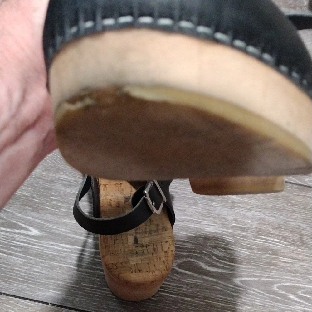 Black no name womens clogs. Size 10.5 - Picture 10 of 12